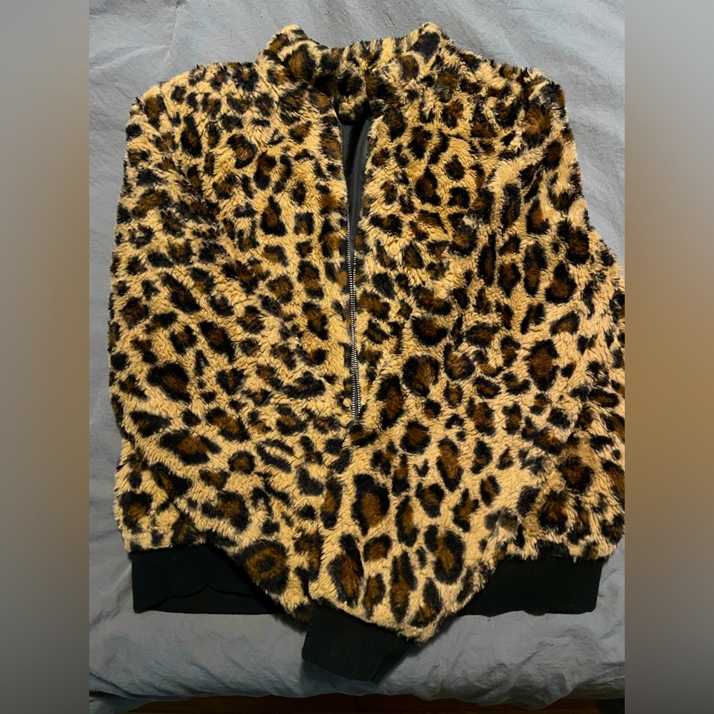 SHEIN Faux Cheetah Print Jacket, Size L